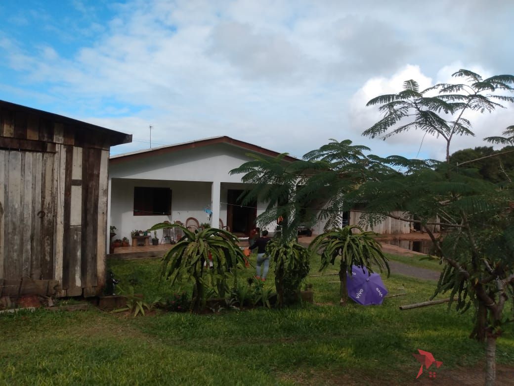 Chácara à venda com 2 quartos, 121m² - Foto 3