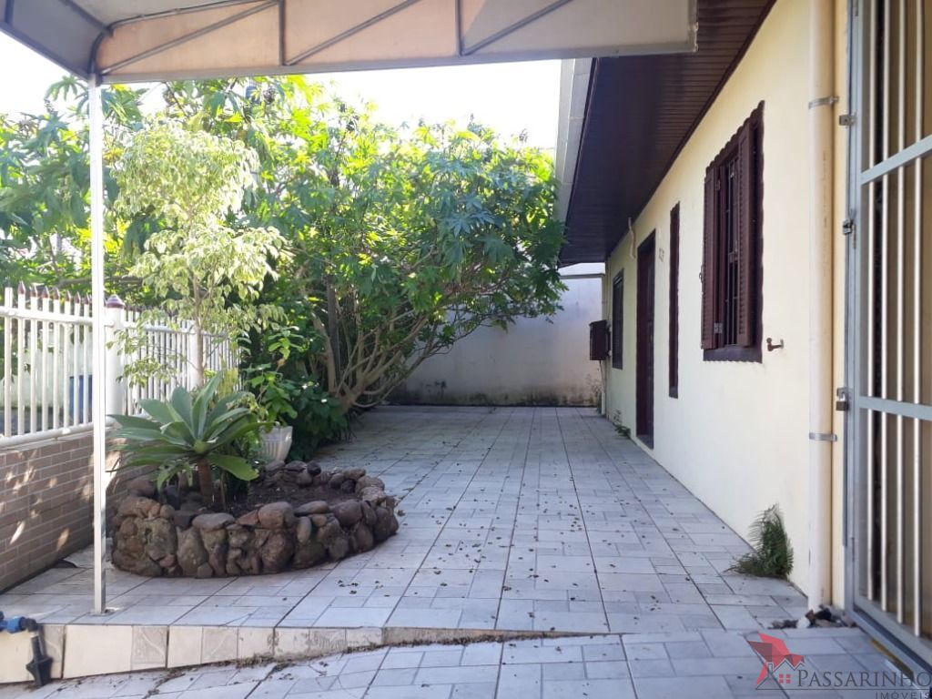 Casa, 3 quartos, 101 m² - Foto 2