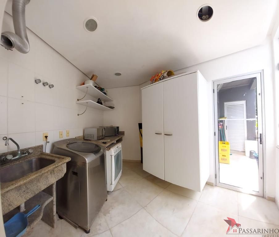 Sobrado à venda com 3 quartos, 234m² - Foto 19