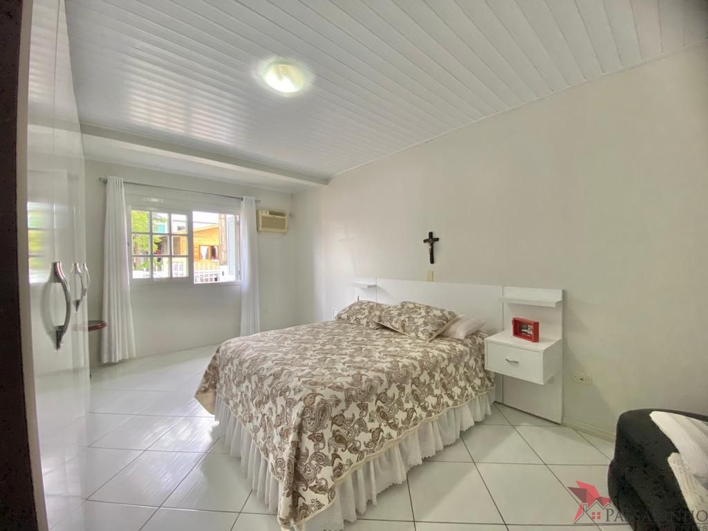 Casa, 3 quartos, 249 m² - Foto 8