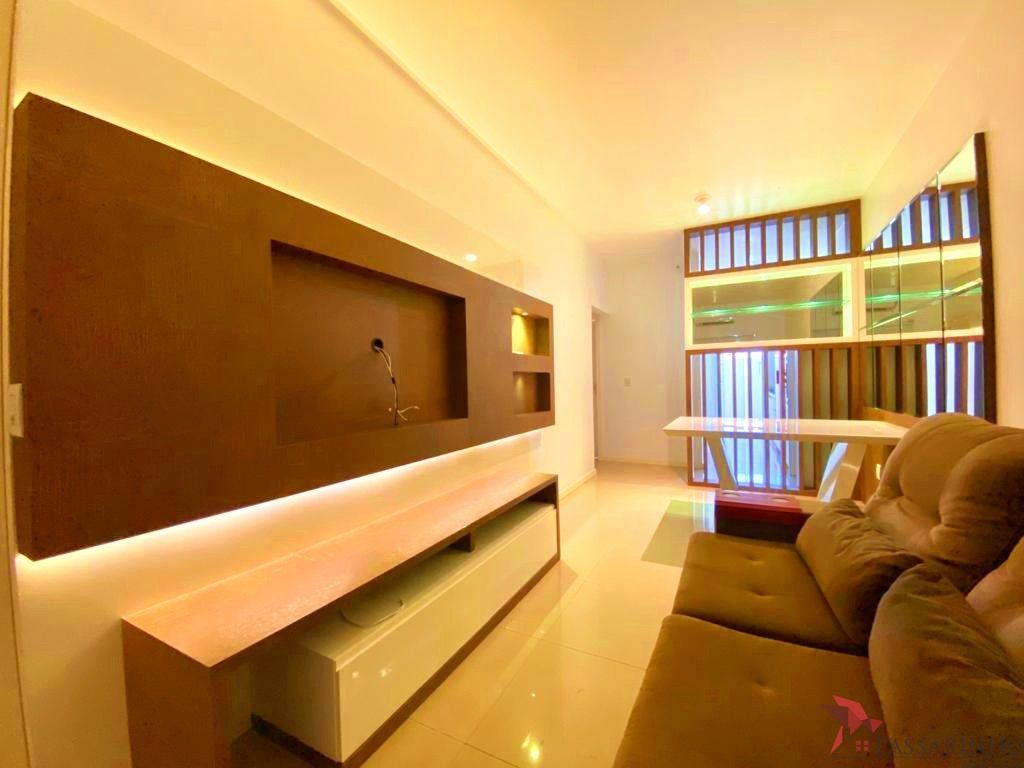 Casa à venda com 2 quartos, 60m² - Foto 8