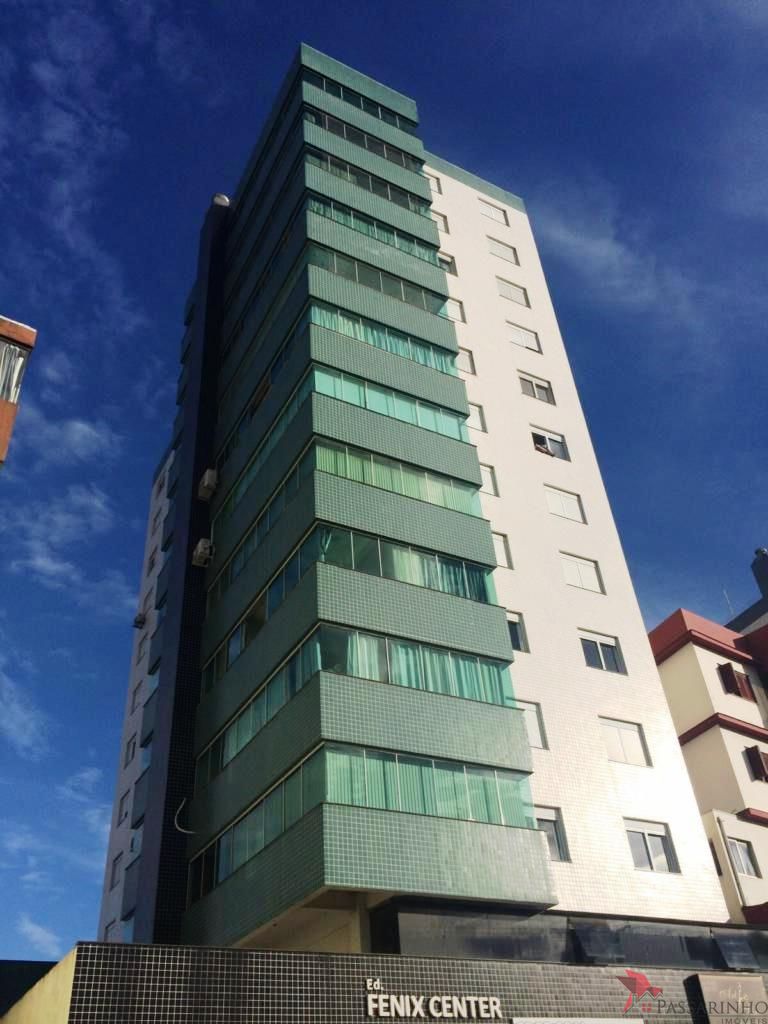 Apartamento à venda com 2 quartos, 93m² - Foto 1