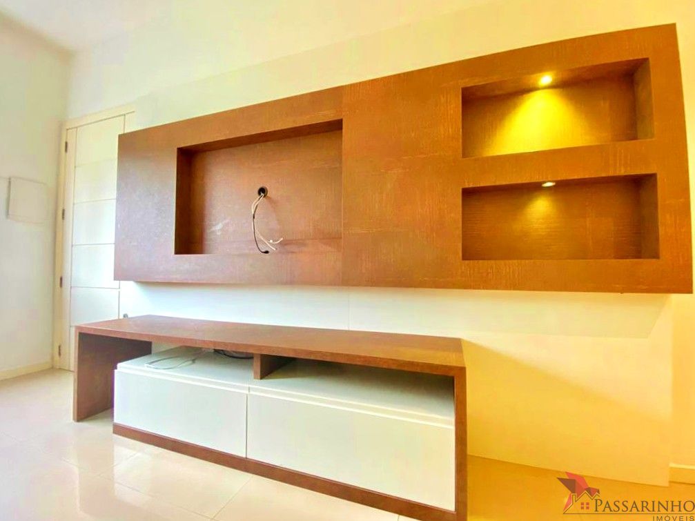 Casa à venda com 2 quartos, 60m² - Foto 10