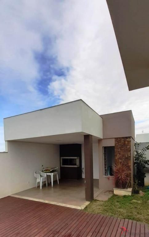 Casa à venda com 3 quartos, 215m² - Foto 10