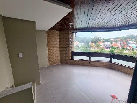 Apartamento à venda com 3 quartos, 129m² - Foto 2