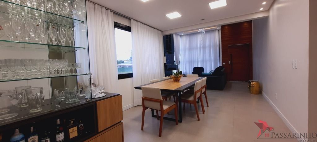 Casa de Condomínio à venda com 3 quartos, 186m² - Foto 6