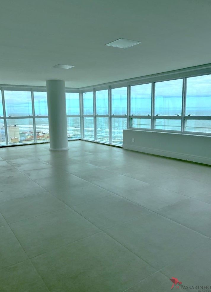 Apartamento à venda com 3 quartos, 203m² - Foto 14