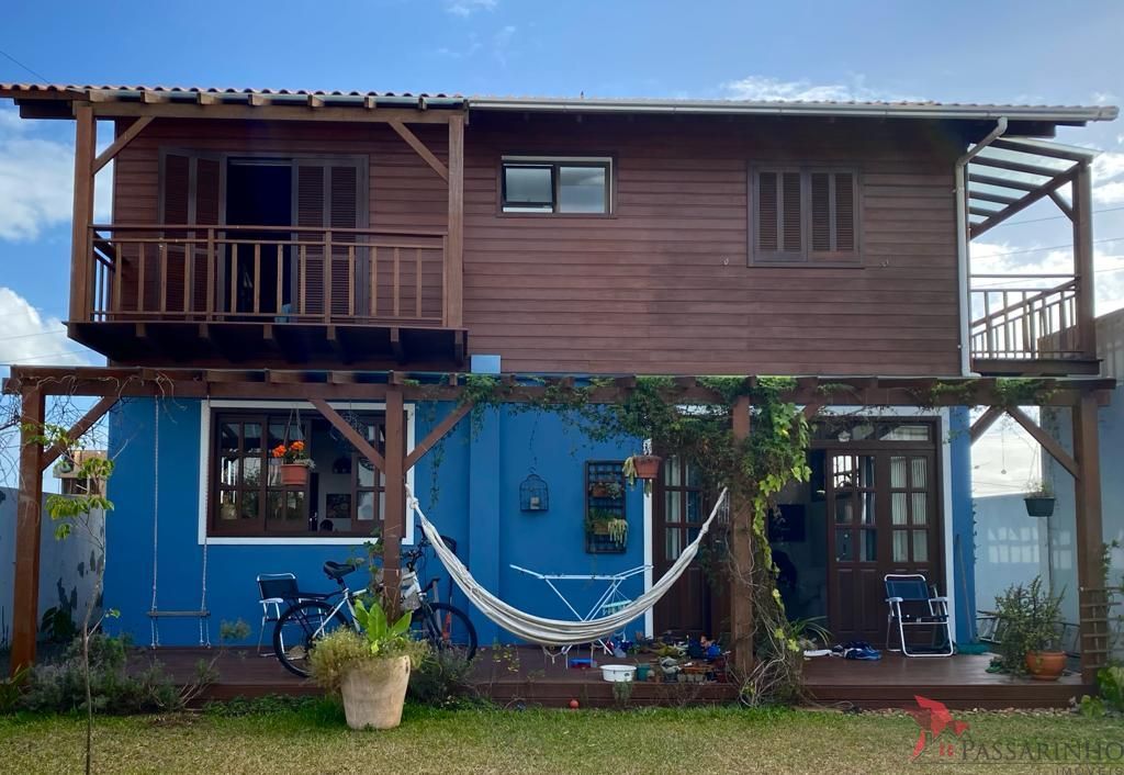 Sobrado à venda com 3 quartos, 114m² - Foto 1