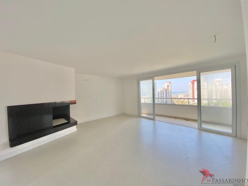 Apartamento à venda com 3 quartos, 200m² - Foto 29