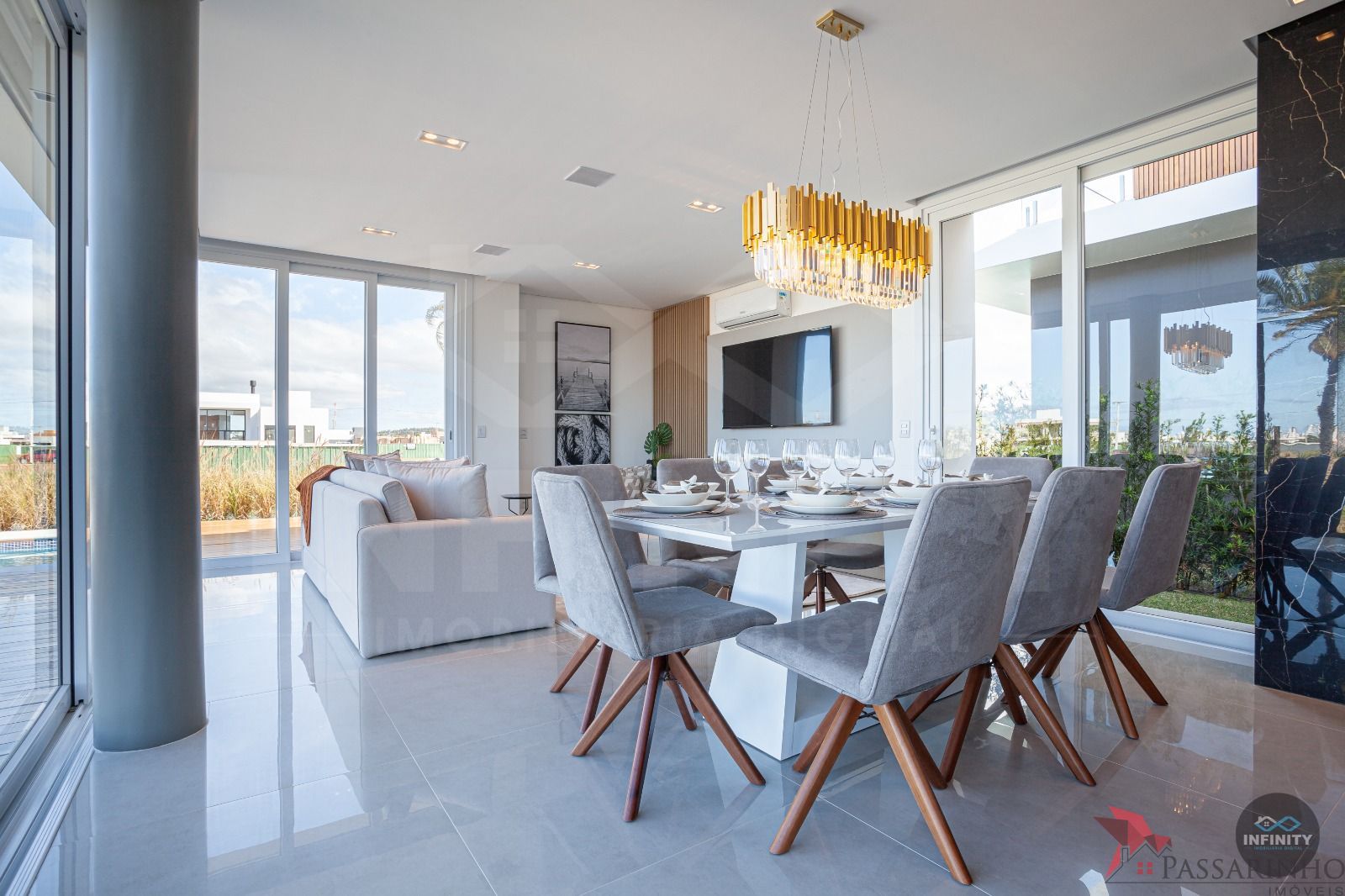Casa de Condomínio à venda com 4 quartos, 336m² - Foto 4