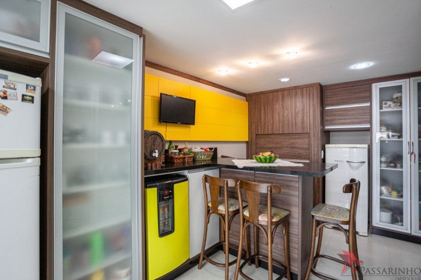 Casa, 4 quartos, 223 m² - Foto 8