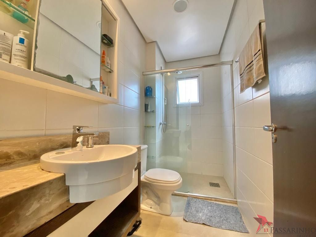 Apartamento à venda com 2 quartos, 65m² - Foto 8