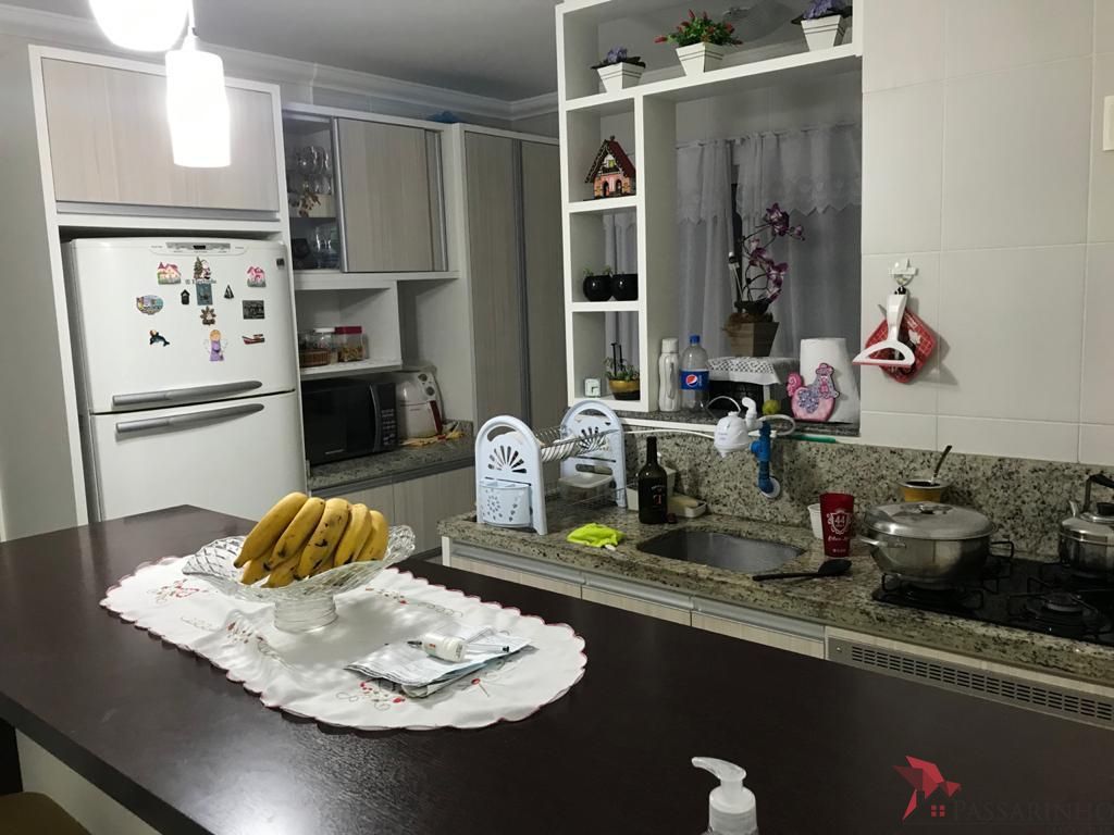 Apartamento à venda com 2 quartos, 94m² - Foto 2