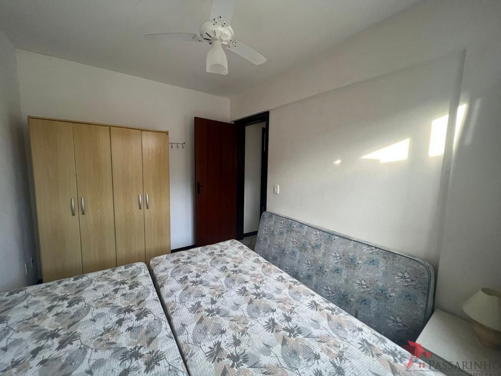 Apartamento à venda com 2 quartos, 70m² - Foto 17