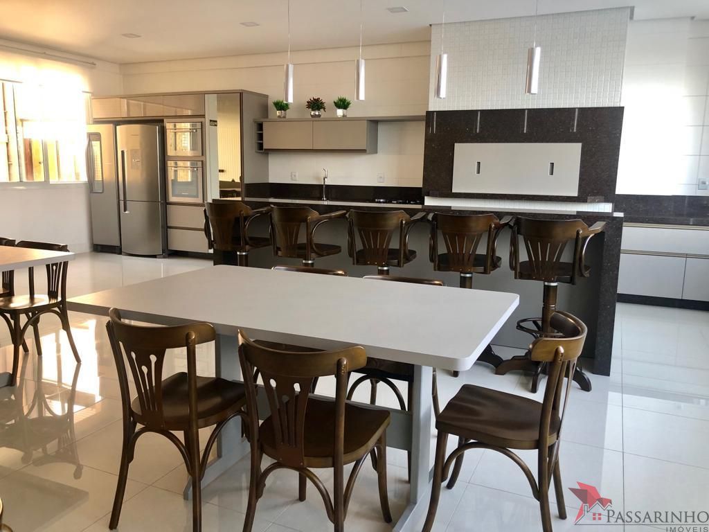 Apartamento à venda com 4 quartos, 250m² - Foto 10
