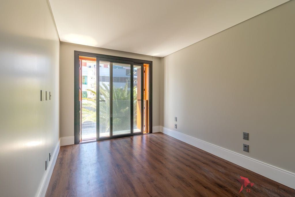 Apartamento à venda com 4 quartos, 335m² - Foto 11