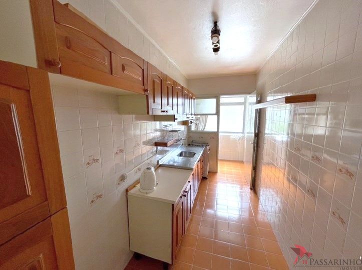 Apartamento à venda com 2 quartos, 76m² - Foto 11