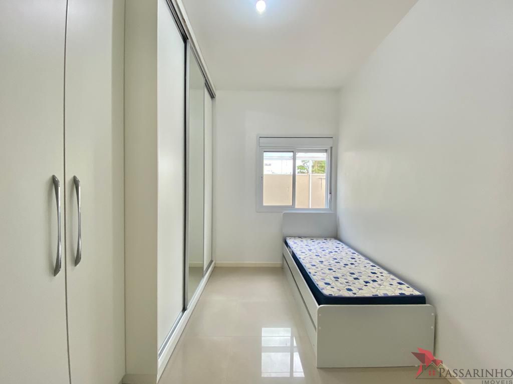 Casa à venda com 2 quartos, 60m² - Foto 37