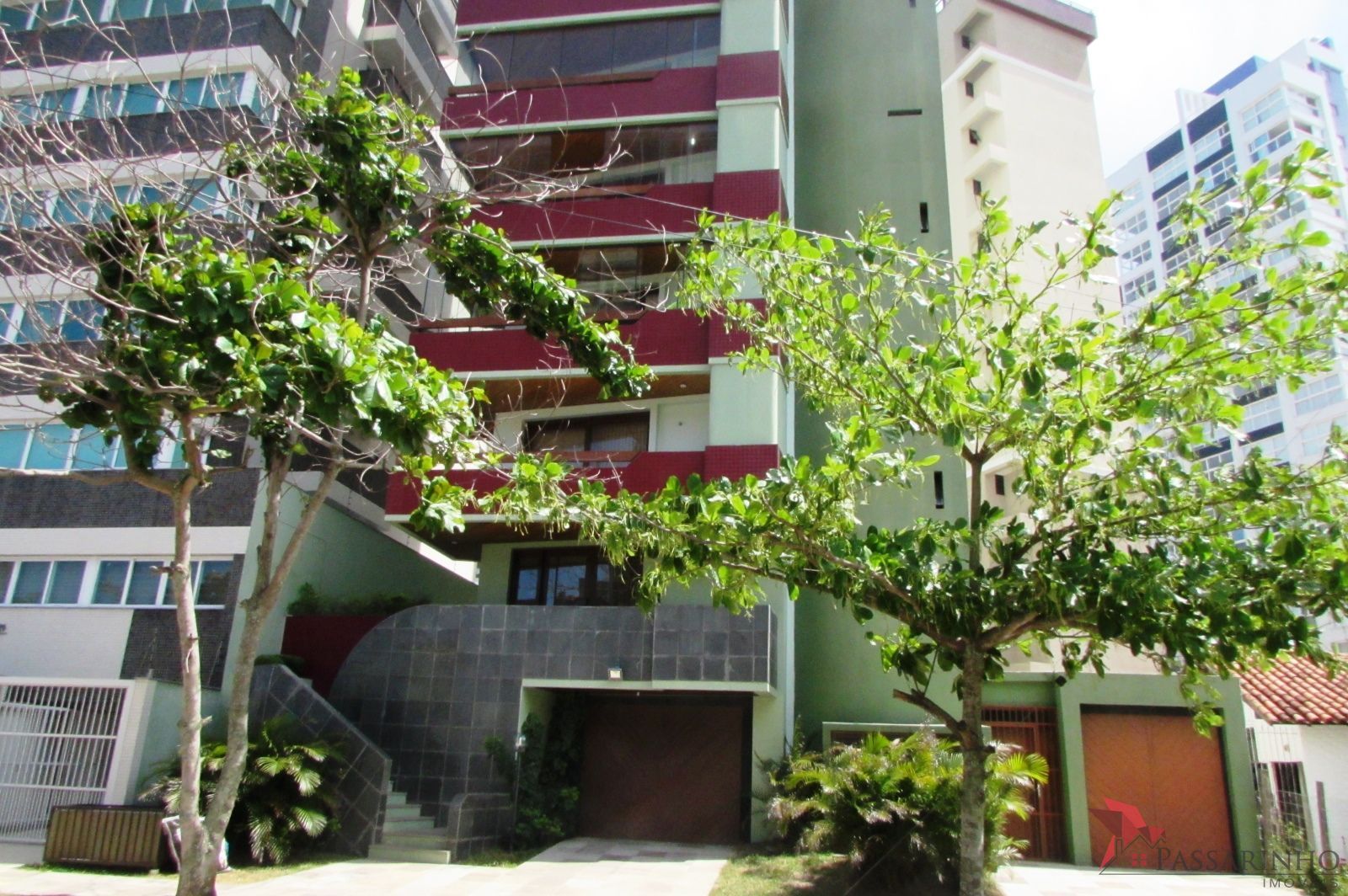 Apartamento, 3 quartos, 140 m² - Foto 1