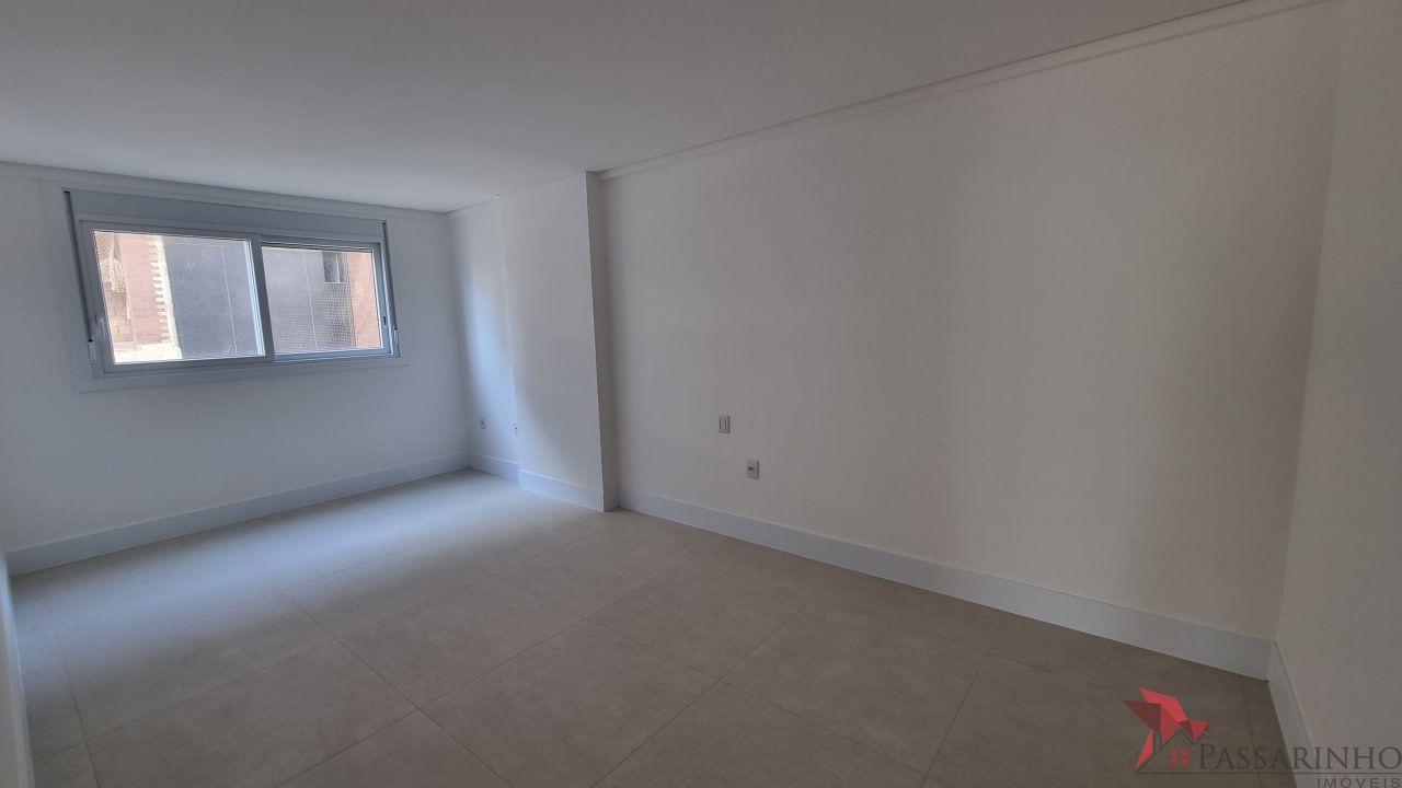 Apartamento à venda com 3 quartos, 130m² - Foto 13