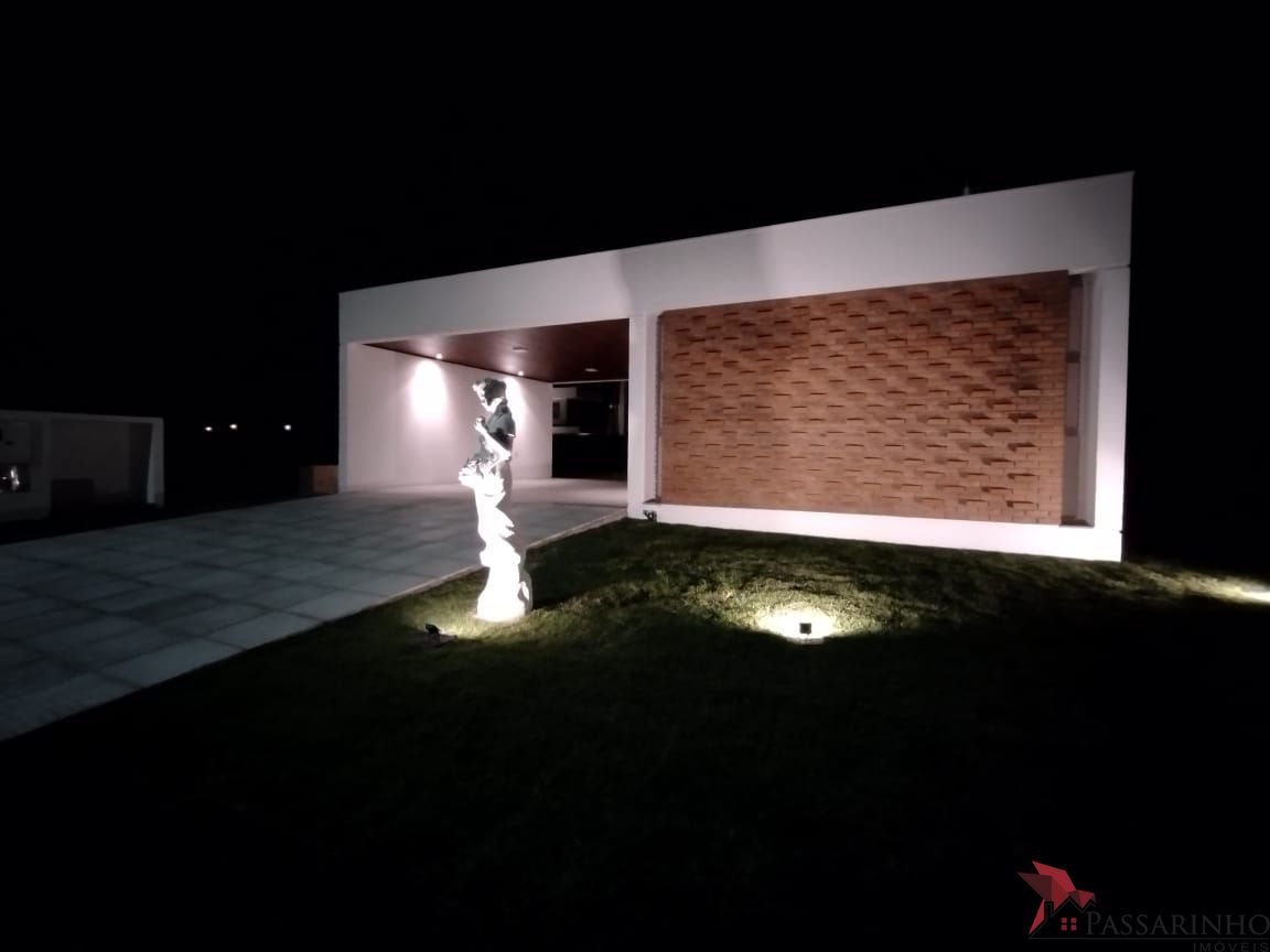 Casa à venda com 3 quartos, 174m² - Foto 5