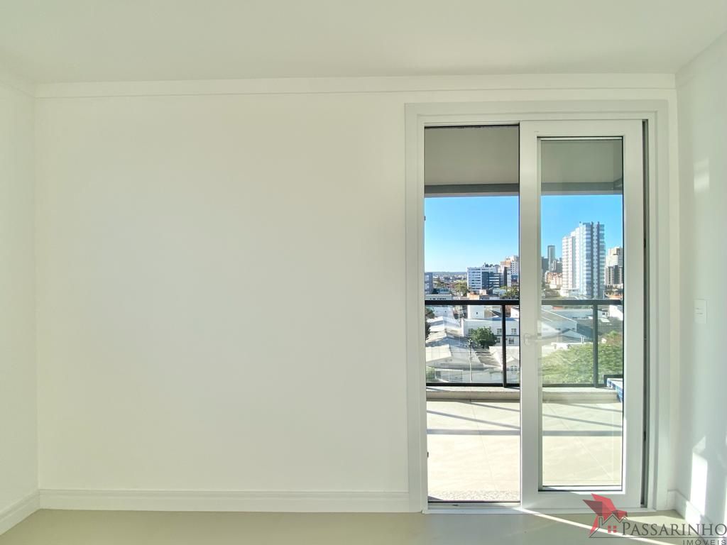 Apartamento à venda com 3 quartos, 110m² - Foto 18