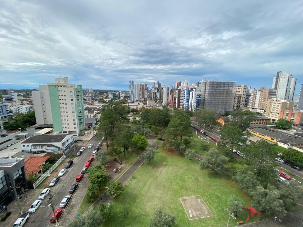 Apartamento à venda com 3 quartos, 106m² - Foto 10