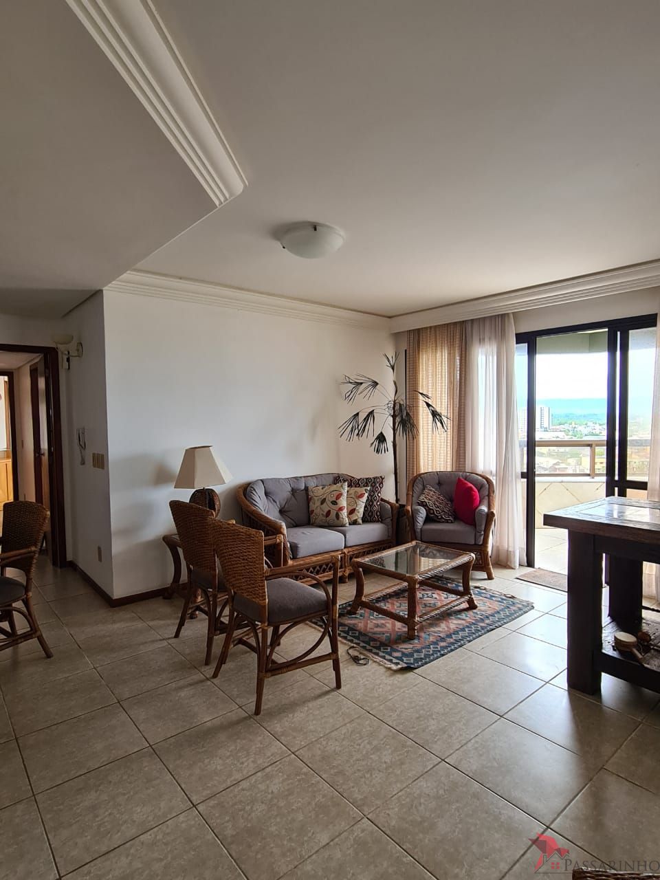 Apartamento à venda com 3 quartos, 164m² - Foto 9