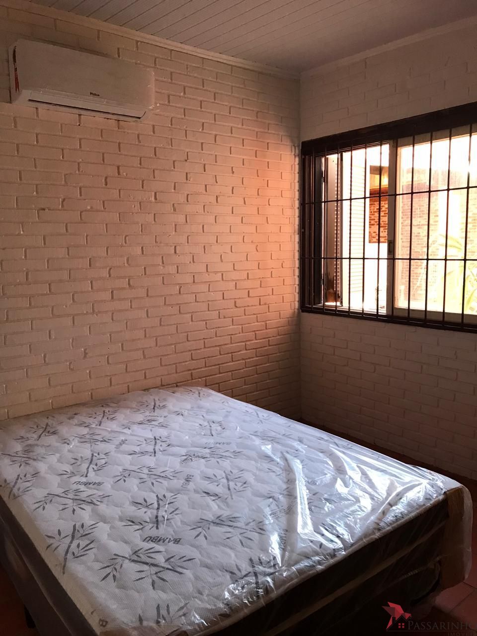 Casa à venda com 5 quartos, 140m² - Foto 9