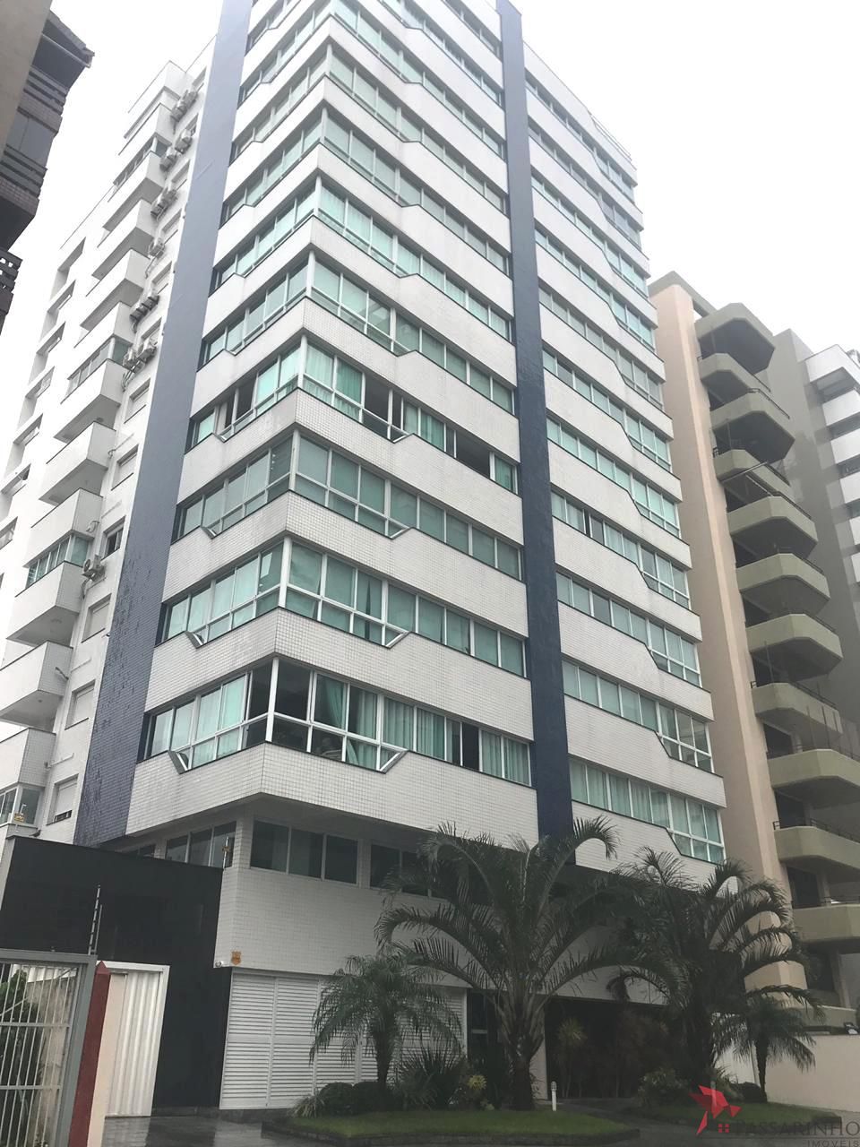 Cobertura à venda com 3 quartos, 206m² - Foto 1