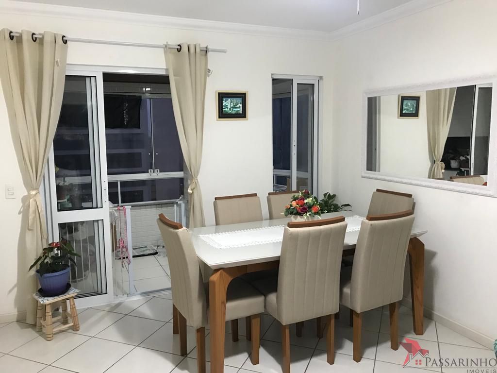 Apartamento à venda com 2 quartos, 94m² - Foto 6