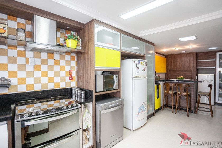 Casa, 4 quartos, 223 m² - Foto 10