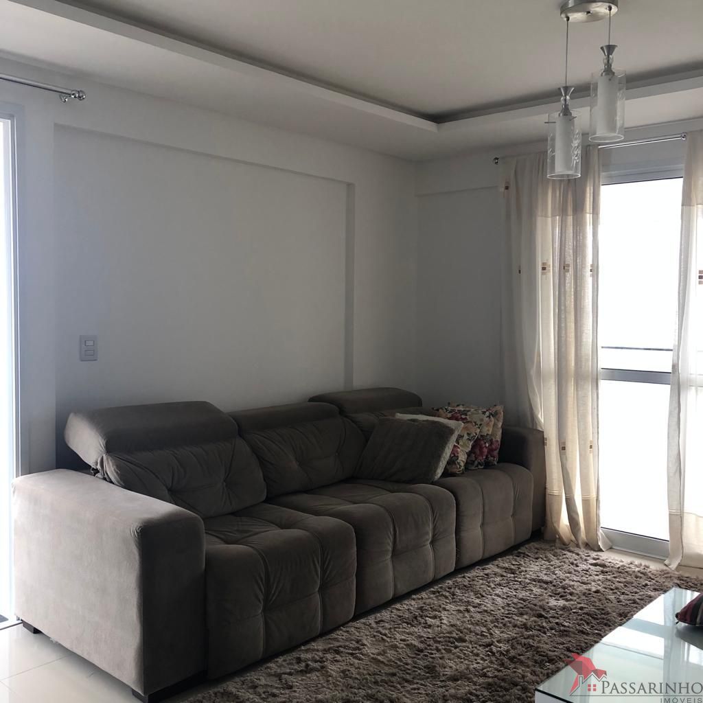 Apartamento à venda com 3 quartos, 137m² - Foto 6