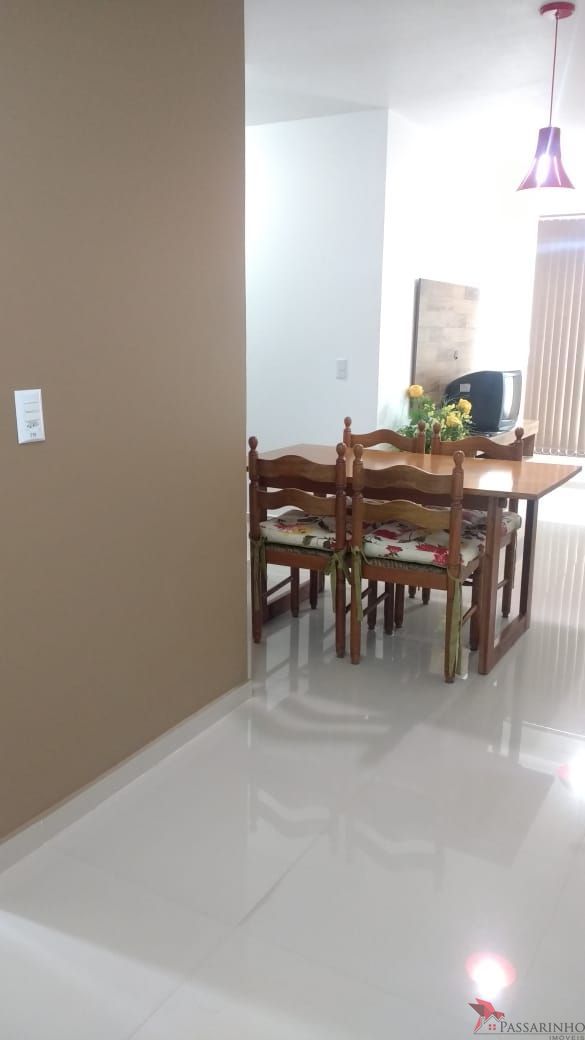 Apartamento à venda com 3 quartos, 60m² - Foto 4