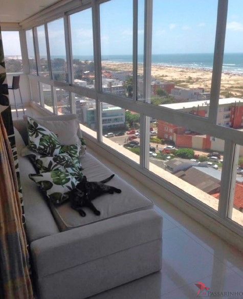 Apartamento à venda com 3 quartos, 197m² - Foto 2