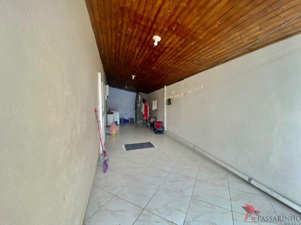 Casa à venda com 3 quartos, 170m² - Foto 16