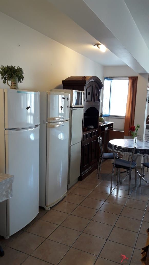 Apartamento à venda com 1 quarto, 61m² - Foto 3