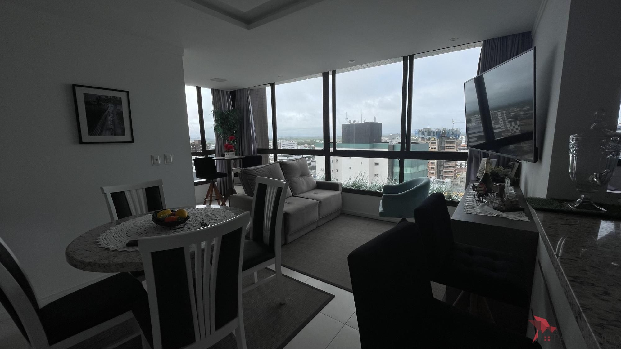 Apartamento à venda com 2 quartos, 65m² - Foto 3