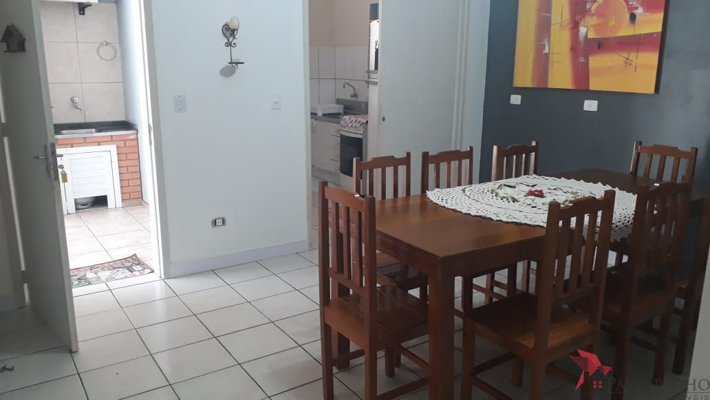 Casa à venda com 5 quartos, 290m² - Foto 9