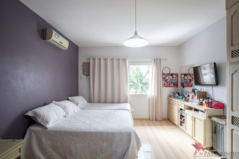 Casa, 4 quartos, 223 m² - Foto 30