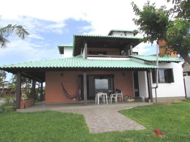 Casa à venda com 4 quartos, 260m² - Foto 2