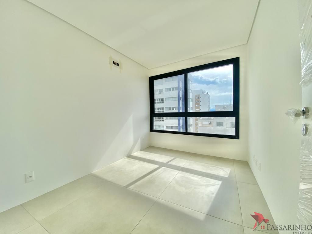 Apartamento à venda com 3 quartos, 106m² - Foto 12