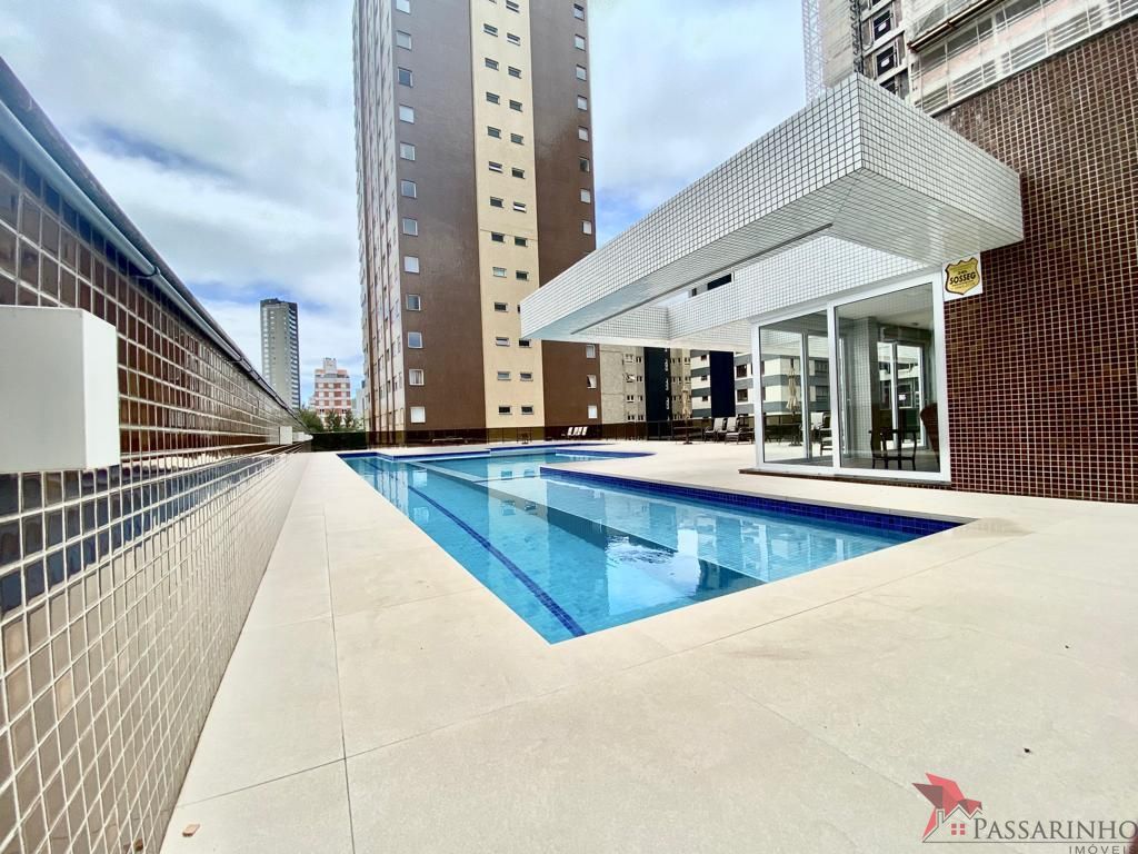 Apartamento à venda com 4 quartos, 217m² - Foto 9