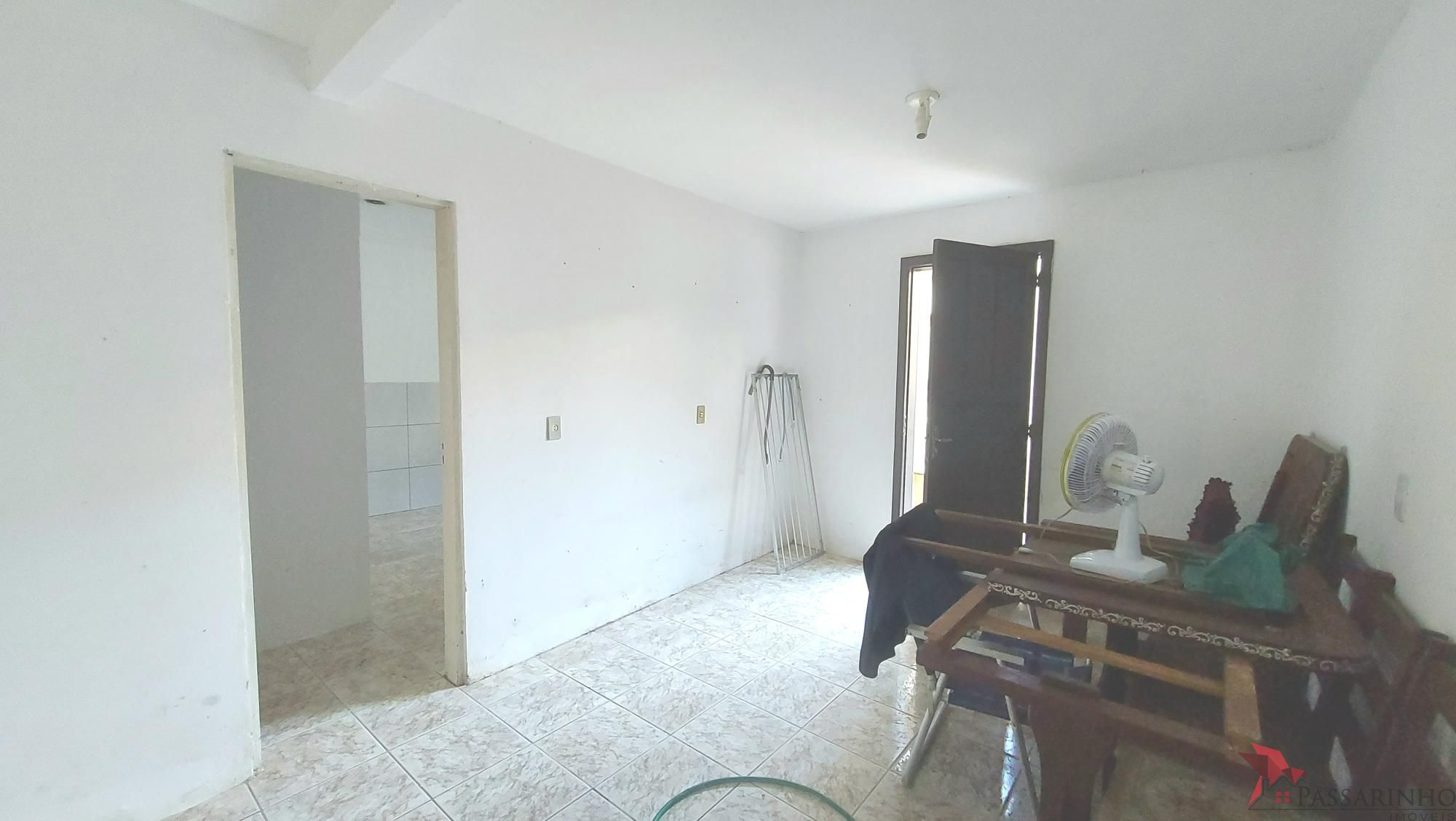 Casa à venda com 6 quartos, 220m² - Foto 23