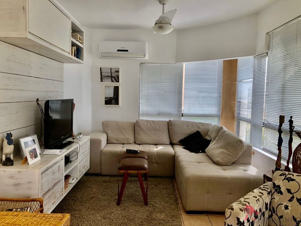 Apartamento à venda com 3 quartos, 140m² - Foto 3