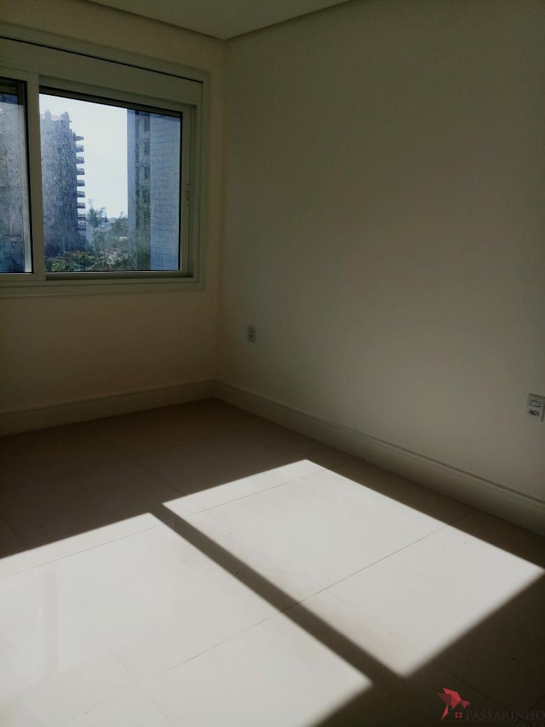 Apartamento à venda com 3 quartos, 160m² - Foto 13