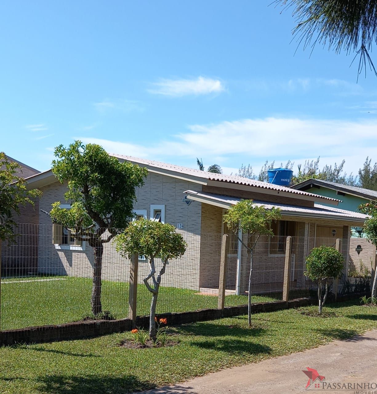 Casa  venda  no Balnerio Marambaia - Arroio do Sal, RS. Imveis