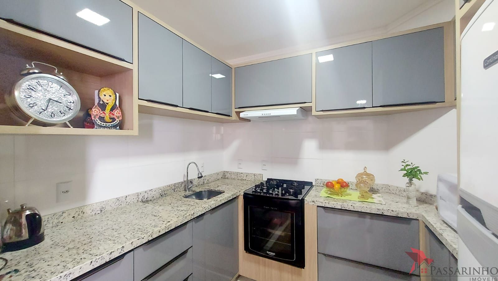 Apartamento à venda com 2 quartos, 69m² - Foto 13