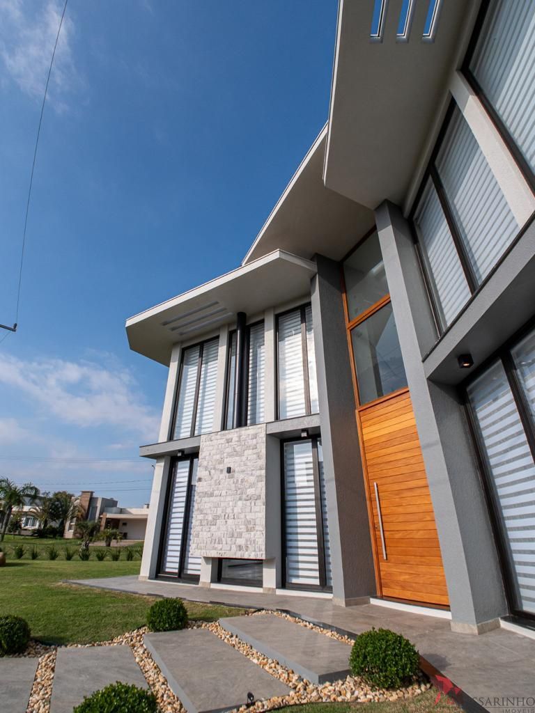 Casa de Condomínio à venda com 5 quartos, 240m² - Foto 3