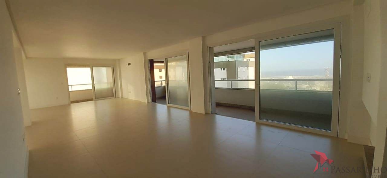 Apartamento à venda com 4 quartos, 230m² - Foto 6